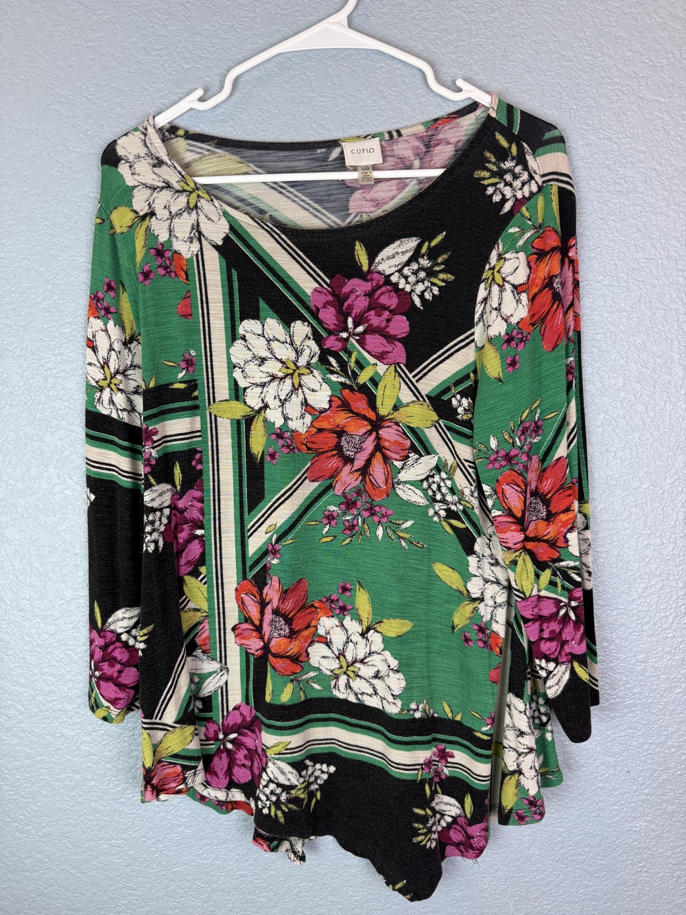 Cupio Top Womens Large Green Black Floral Asymmetric Hem Stretch Pullover Boho